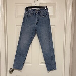 Levi’s - Womens jeans - wedgie fit - Size 25